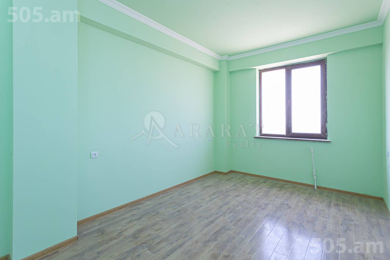 Купить 3 комнатную квартиру М․ Мелконян ул, Центр Ереван, 153100