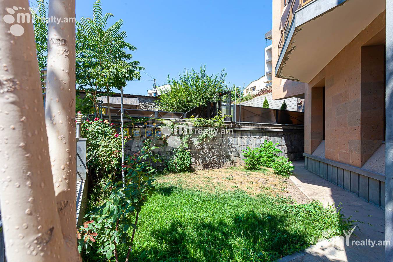 3 bedroom apartment for sale Antarayin, G. Gasparyan street, Center Yerevan, 154766