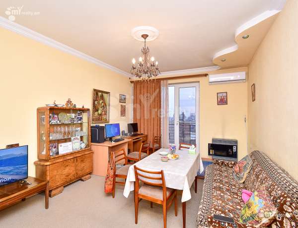 3-senyakanoc-bnakaran-vacharq-Yerevan-Center