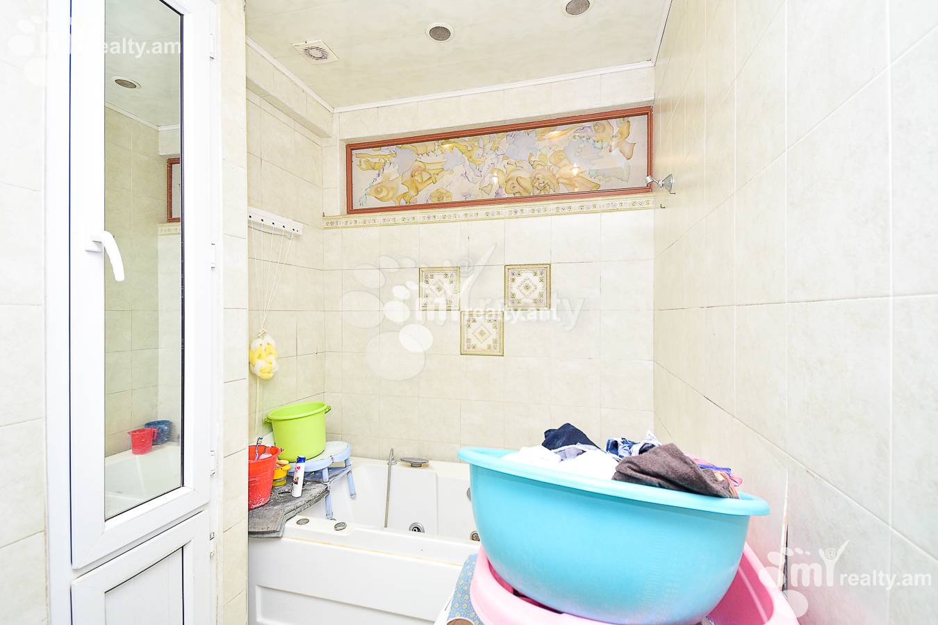 3 bedroom apartment for sale Antarayin St, Center Yerevan, 146938