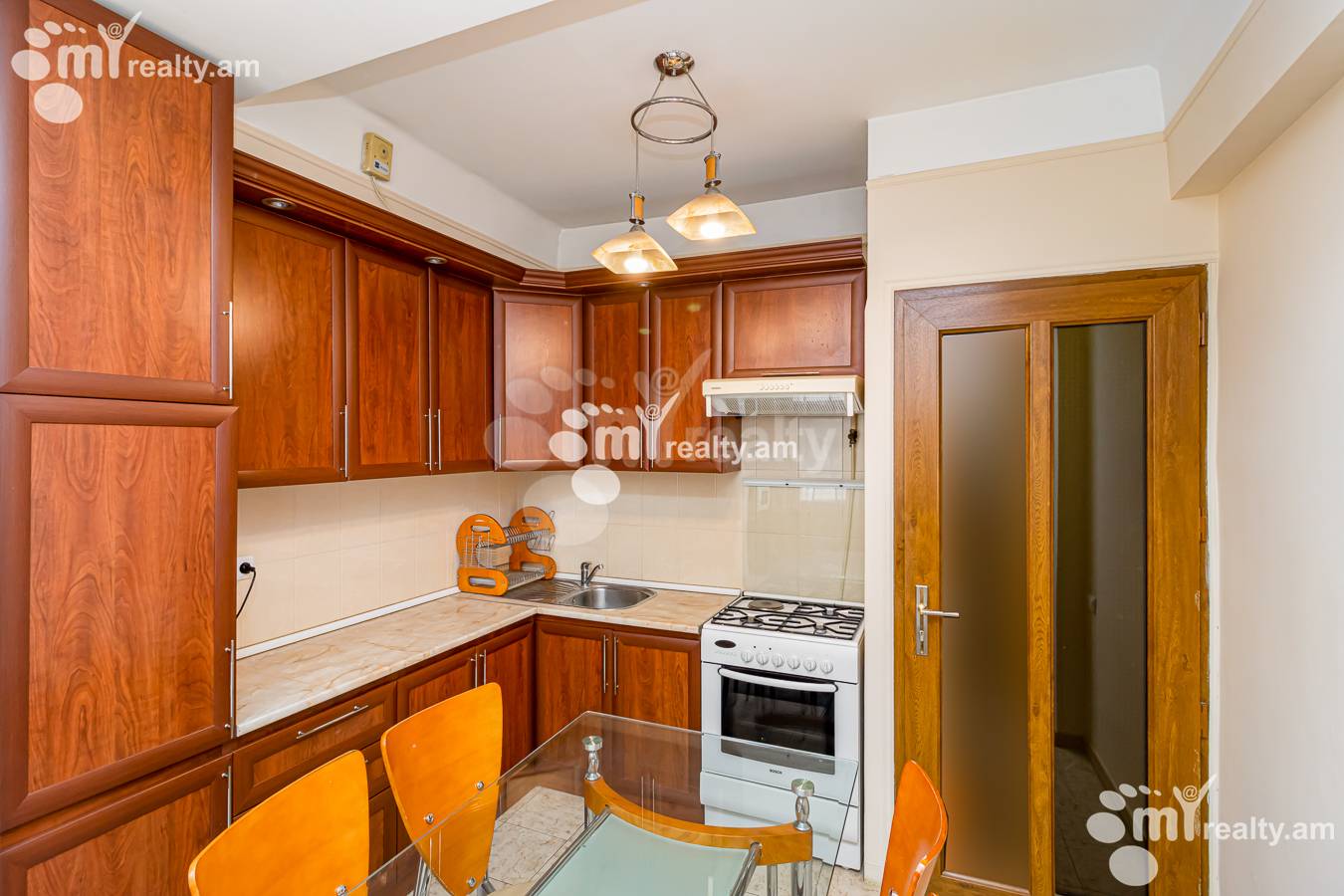 1 bedroom apartment for sale خیابان کوقباتسی, مرکز شهر ایروان, 155074