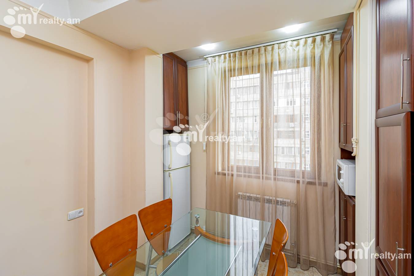 1 bedroom apartment for sale خیابان کوقباتسی, مرکز شهر ایروان, 155074