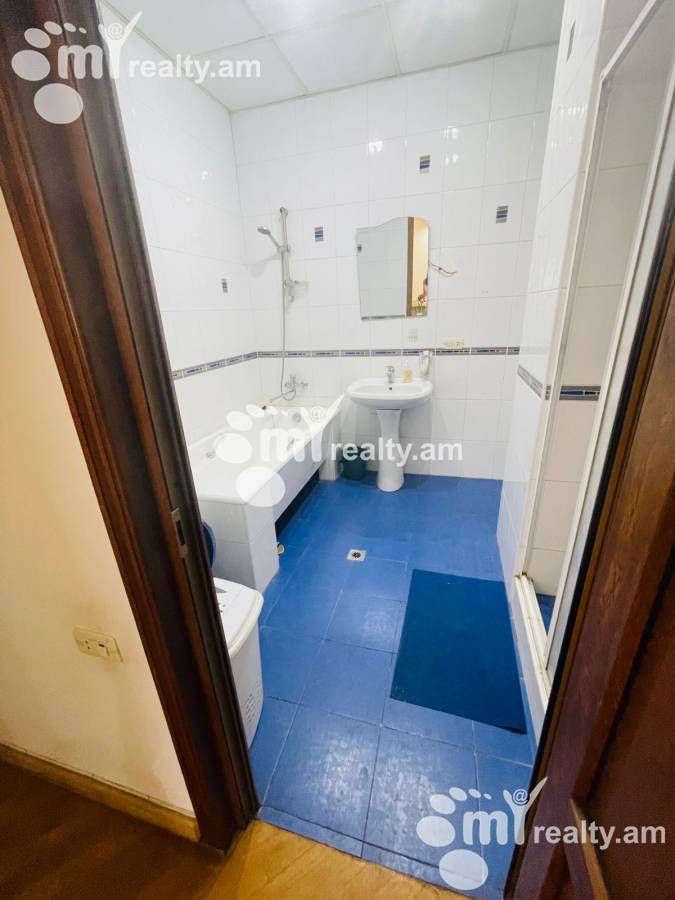 5 bedroom apartment for sale خیابان برادران اوربِلی, عربگیر ایروان, 160180