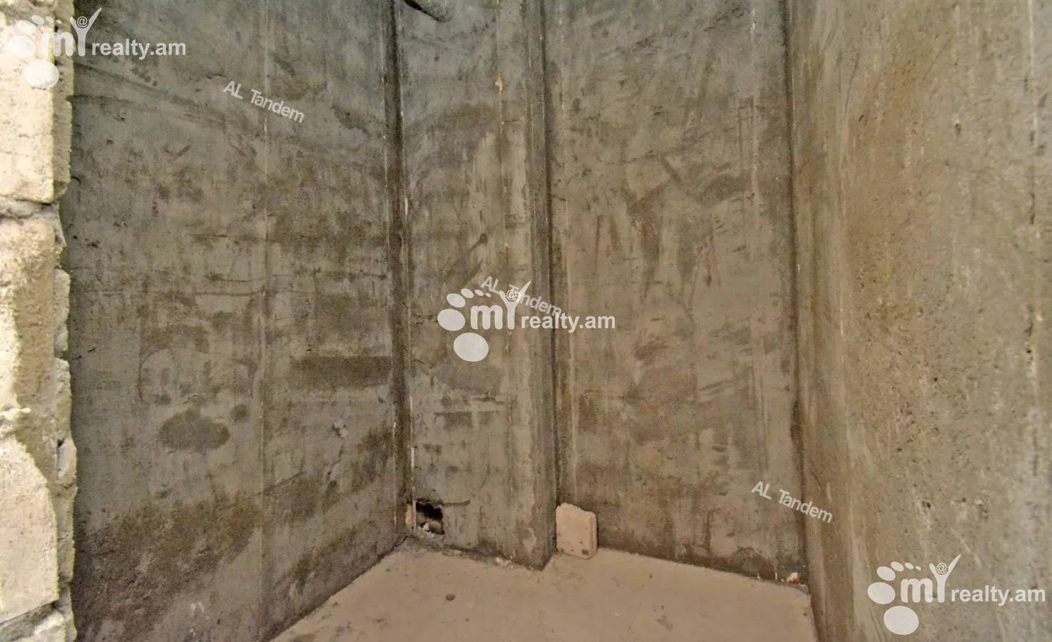 3 սենյականոց բնակարան  Արշակունյաց պող, Կենտրոն Երևան, 158257