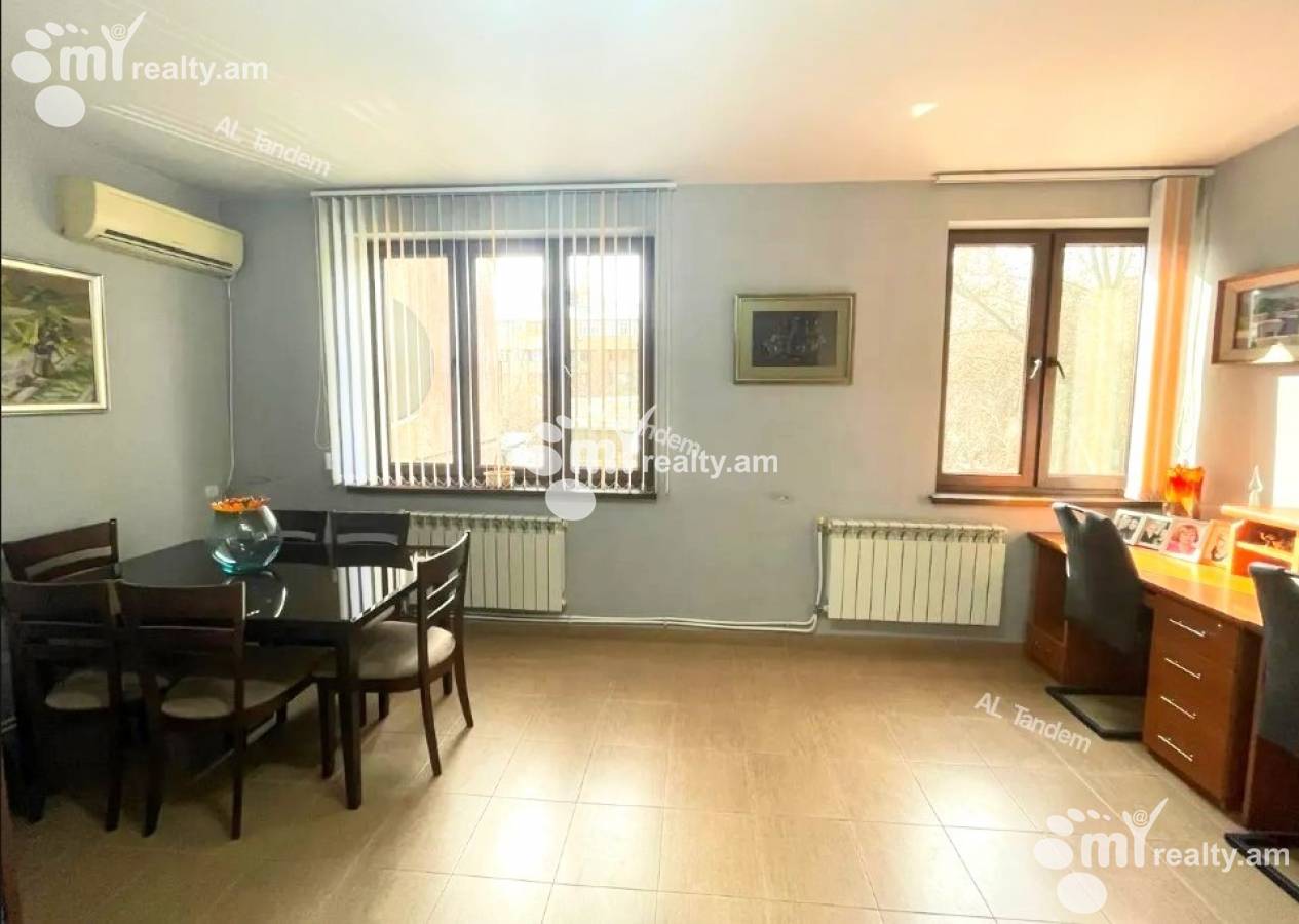 2 bedroom apartment for sale Zakyan St, Center Yerevan, 143487