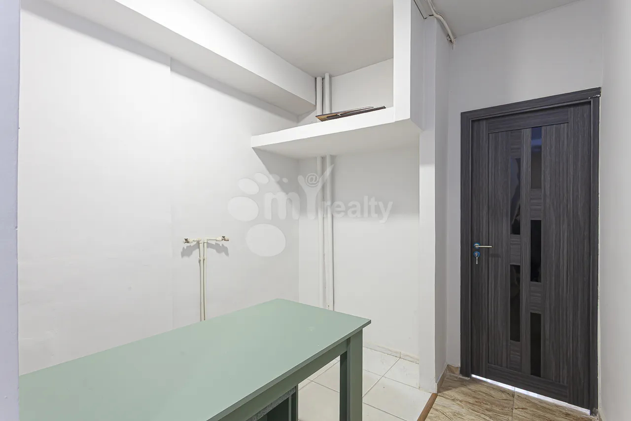 Commercial property for rent A.Petrosyan St, Center Yerevan, 161944