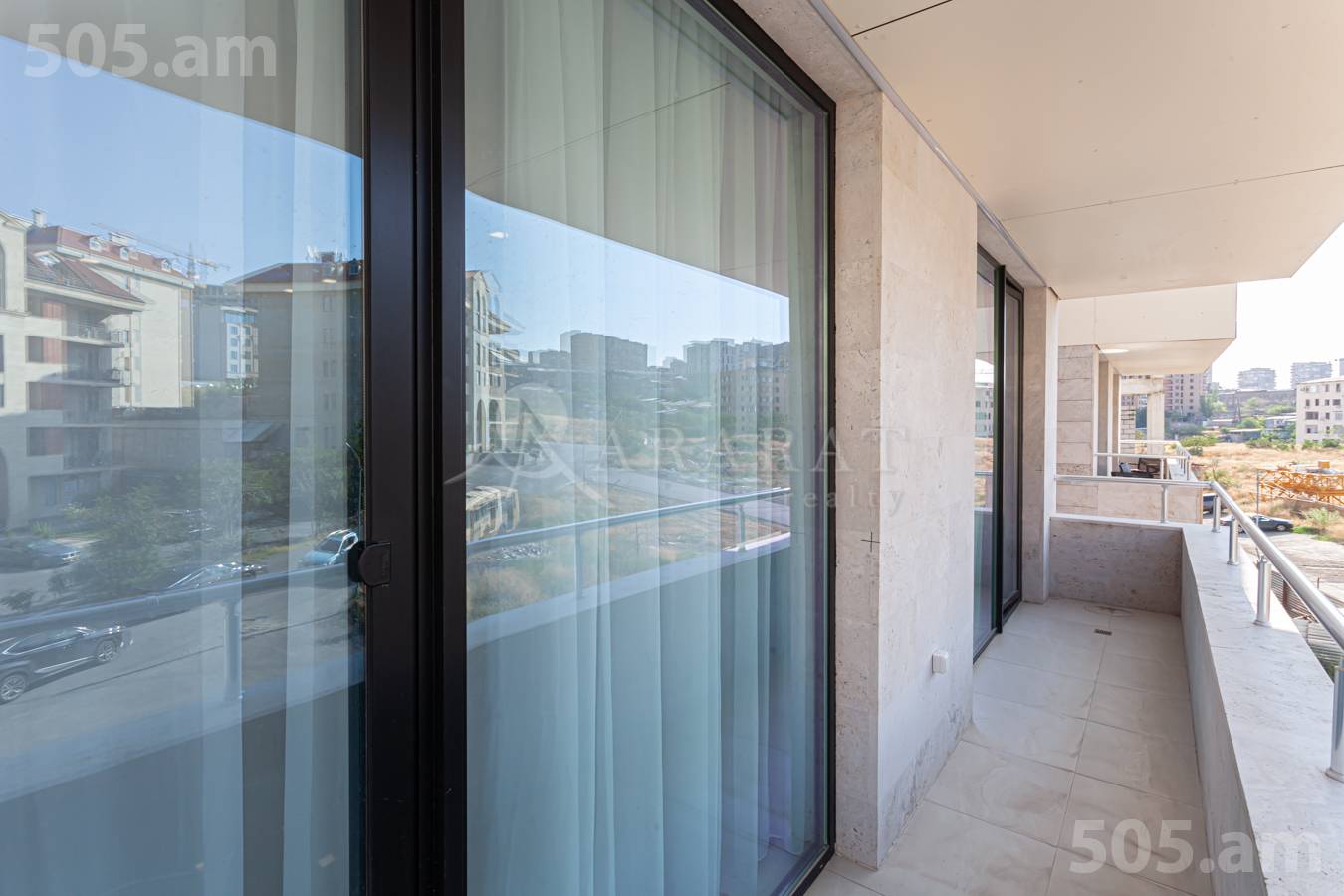 3 սենյականոց բնակարան  , Կենտրոն Երևան, 152087