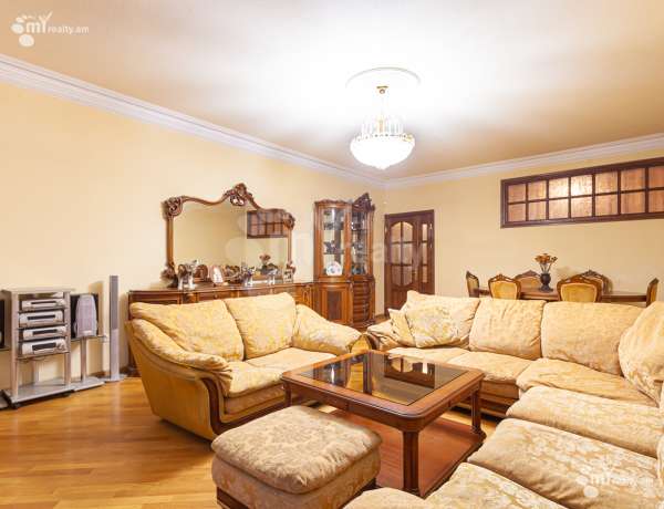 3-bedroom/apartment-for-sale/A.Petrosyan+St/Center/Yerevan