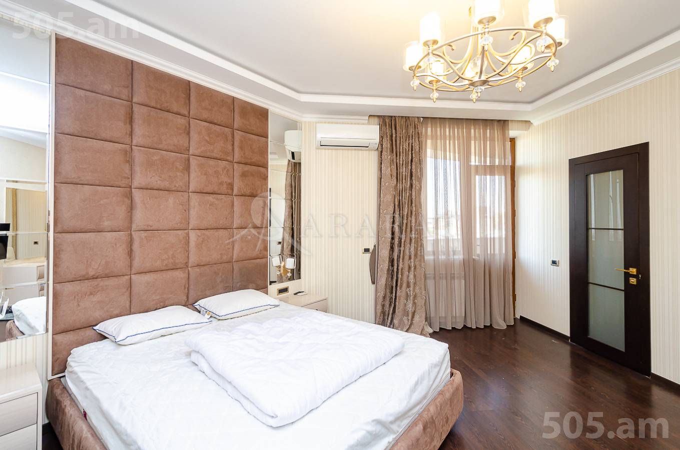 3 bedroom apartment for sale Hayrik Muradyan street, عربگیر ایروان, 151291