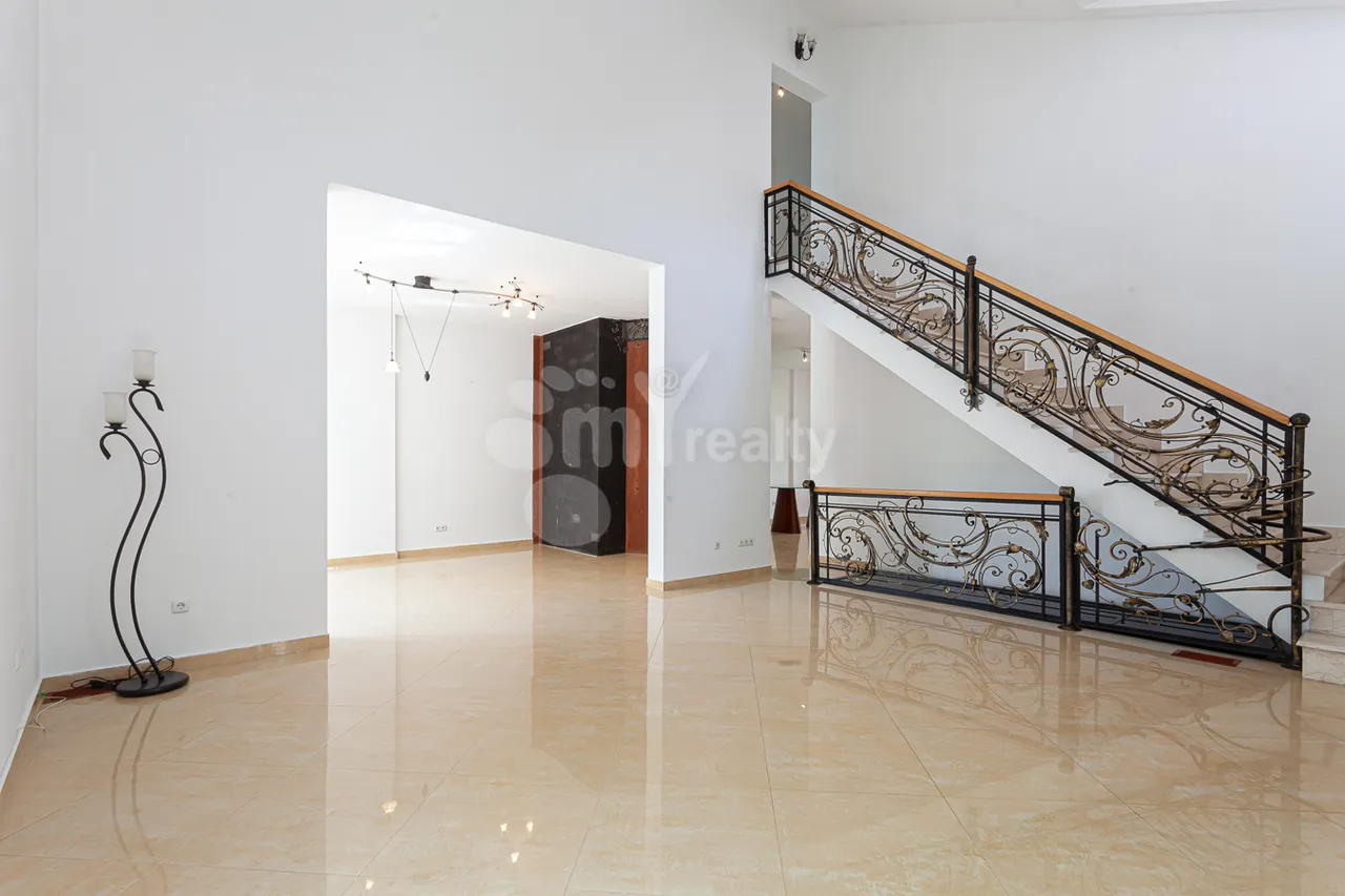 Առանձնատուն վարձով Վահագնի թաղ., Վահագնի թաղամաս Երևան, 161040