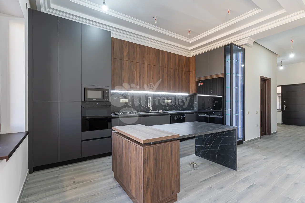 House for sale N. Safaryan St, Awan Yerevan, 157662