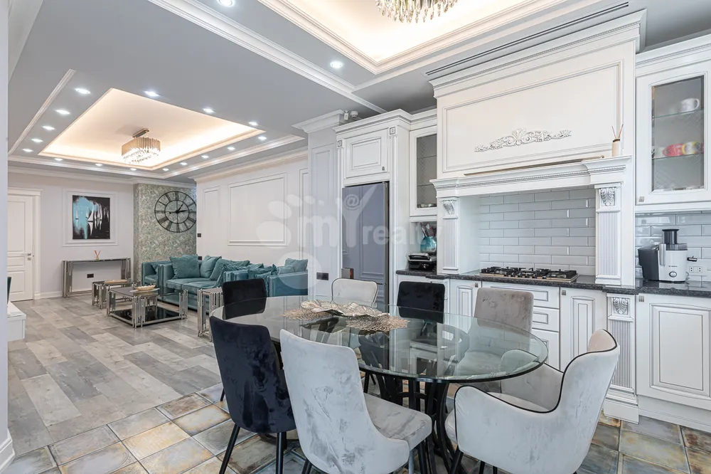 4-bedroom/apartment-for-rent/Aram+St/Center/Yerevan