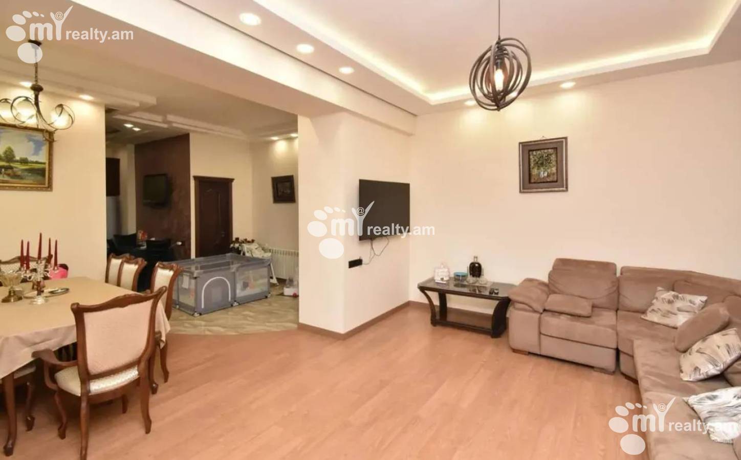 5 bedroom apartment for rent Buzand St, Center Yerevan, 155538