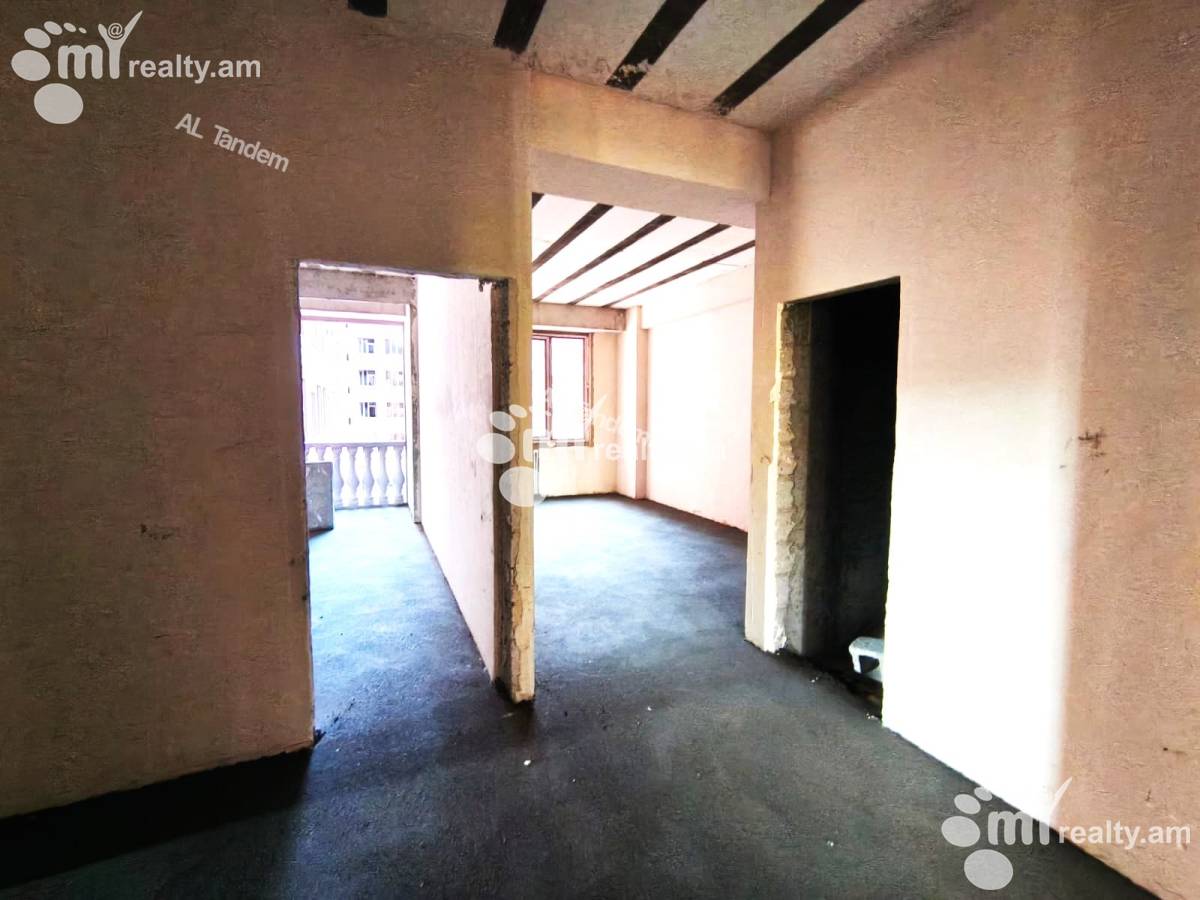 2 սենյականոց բնակարան  Գրիբոեդովի փող, Արաբկիր Երևան, 157931