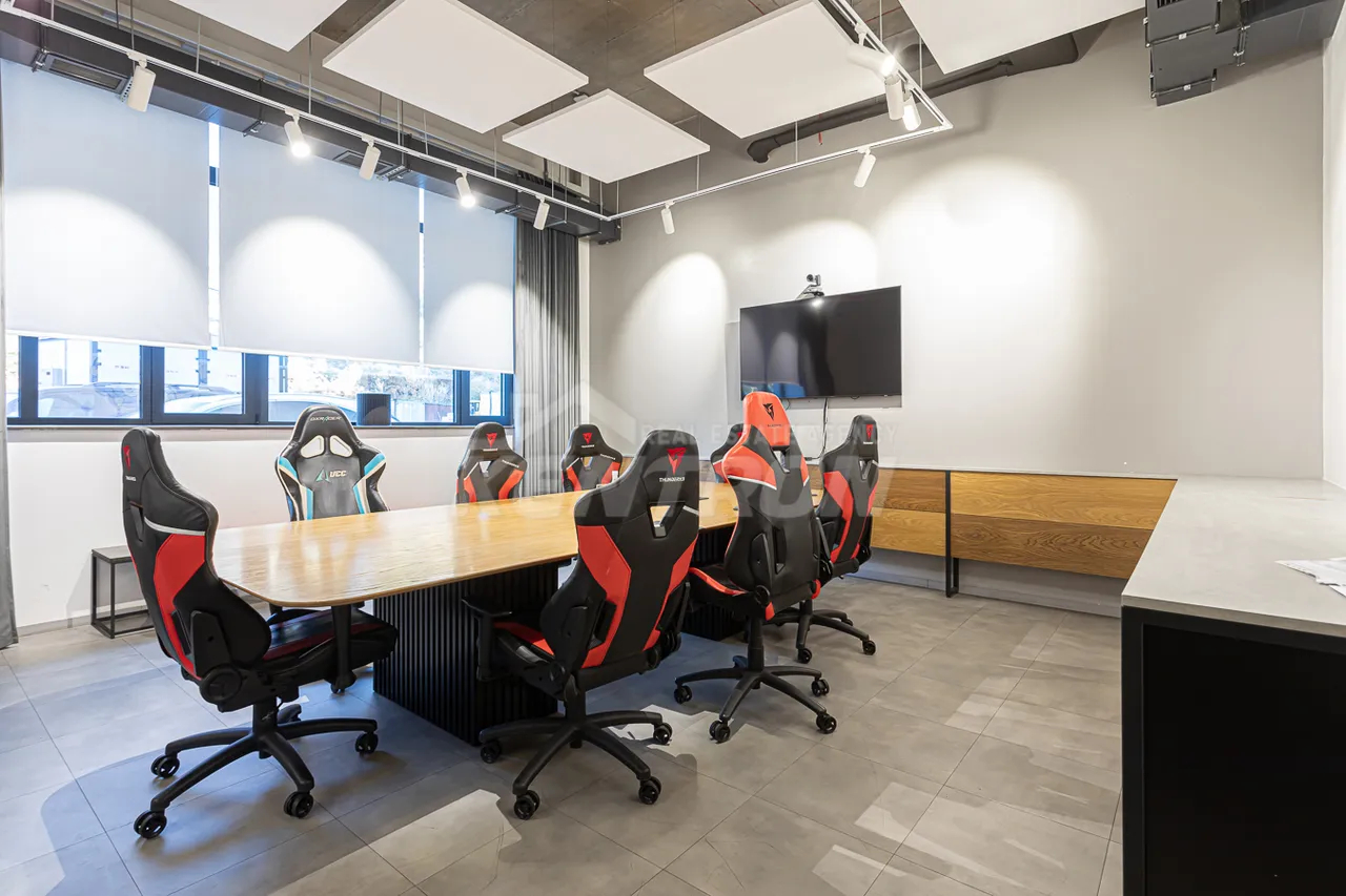 Կոմերցիոն տարածք վարձով Մյասնիկյան պող, Կենտրոն Երևան, 157359