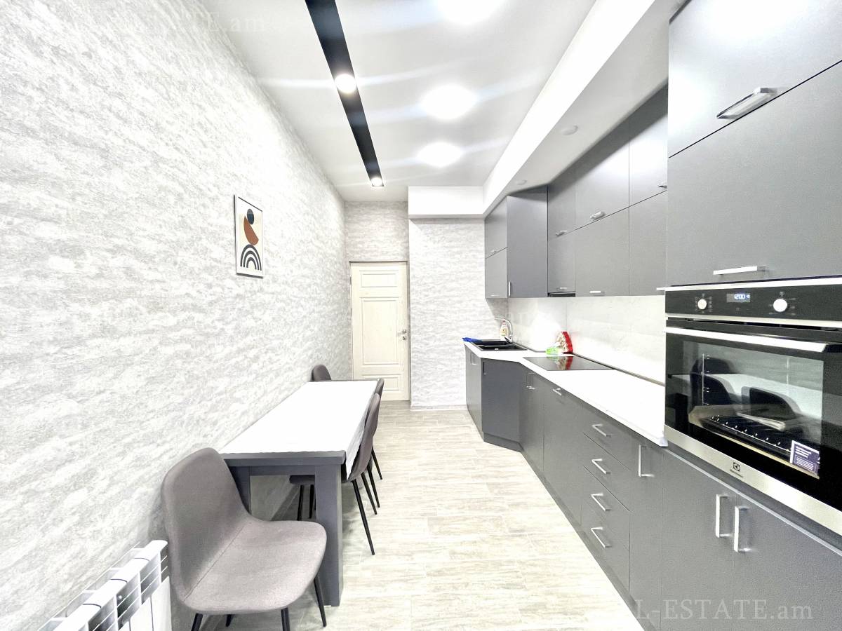 3 սենյականոց բնակարան  Ադոնց փող, Արաբկիր Երևան, 134282