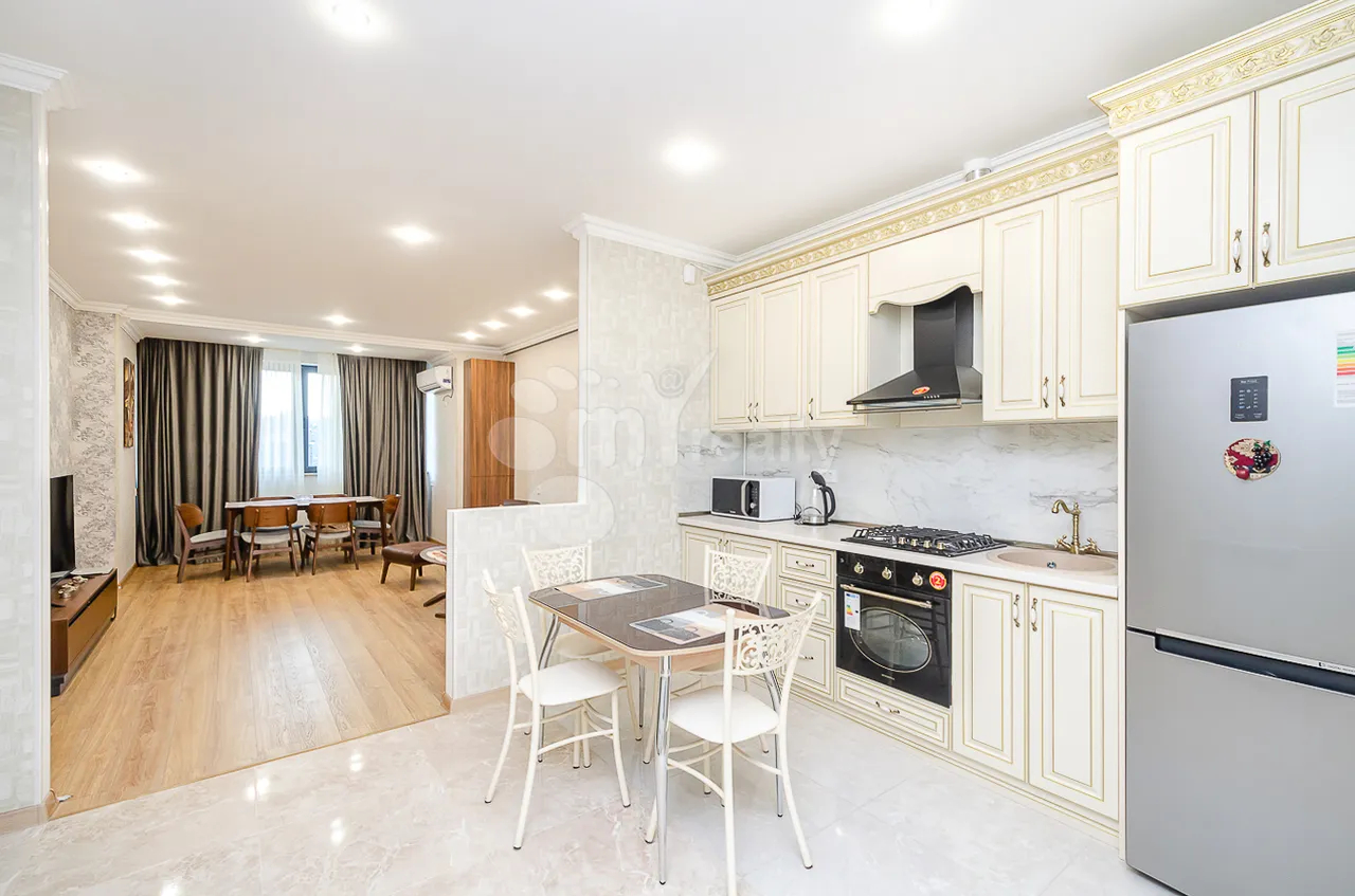 2 bedroom apartment for rent Teryan St, Center Yerevan, 160167