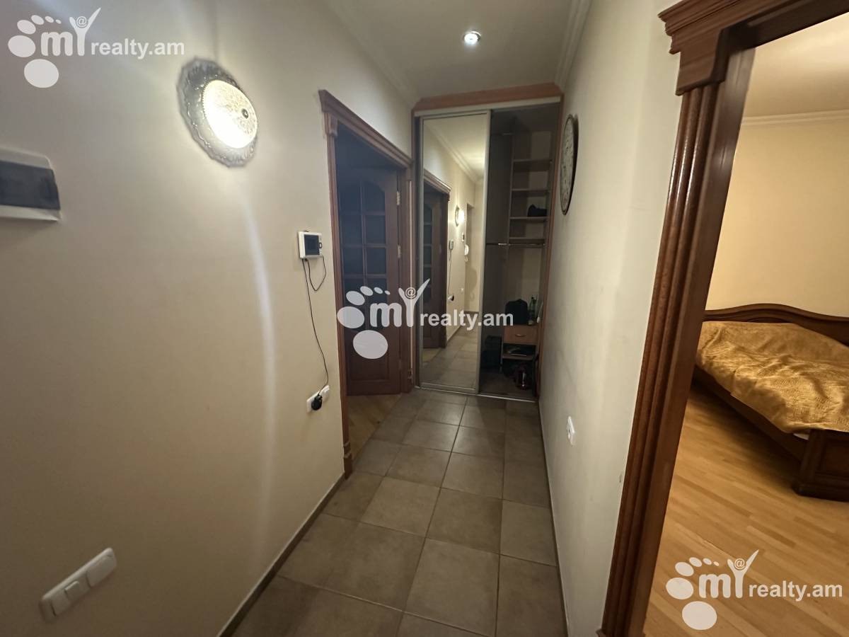 2 bedroom apartment for rent خیابان چارِنتس, مرکز شهر ایروان, 155182