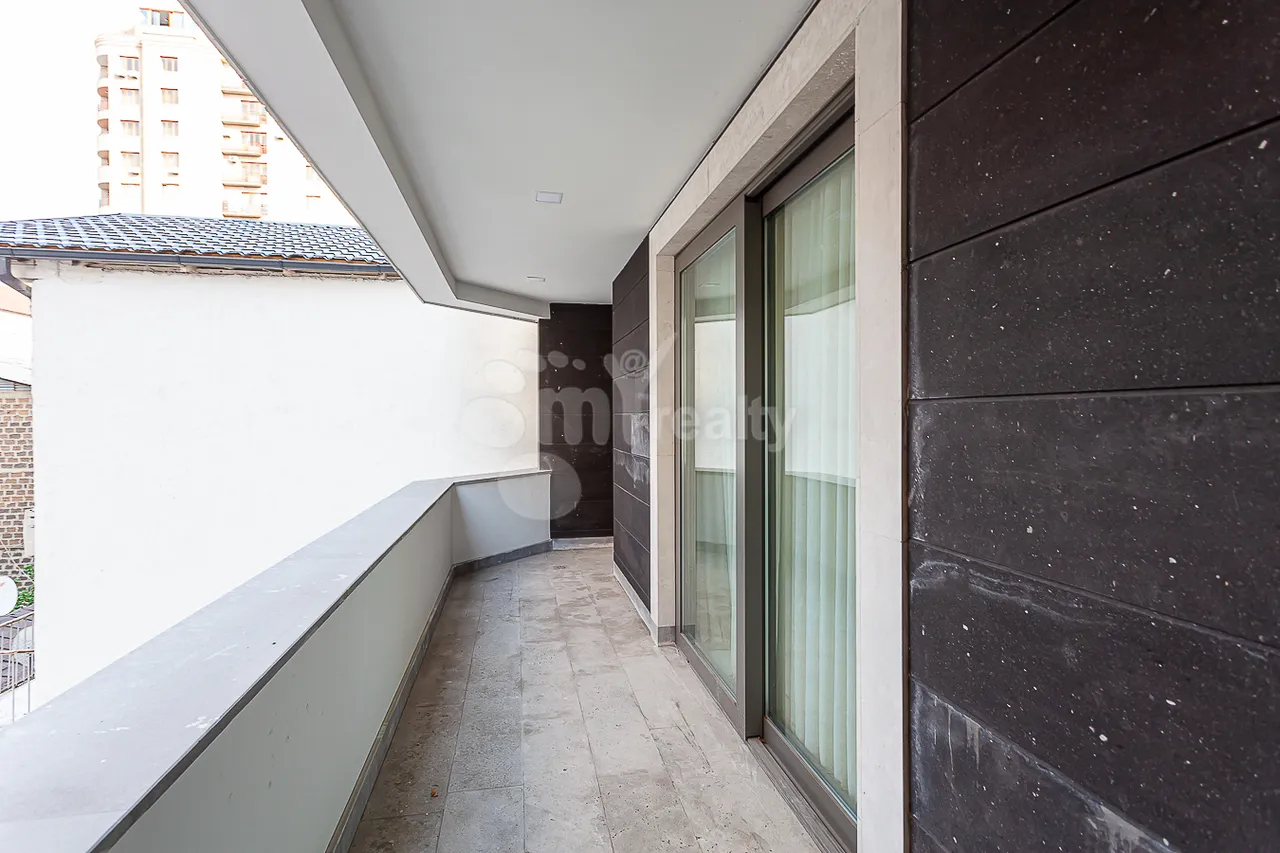 4 սենյականոց բնակարան վարձով Բուզանդի փող, Կենտրոն Երևան, 158869