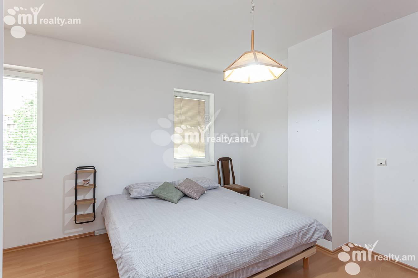 3 bedroom apartment for rent خیابان آرام, مرکز شهر ایروان, 149071