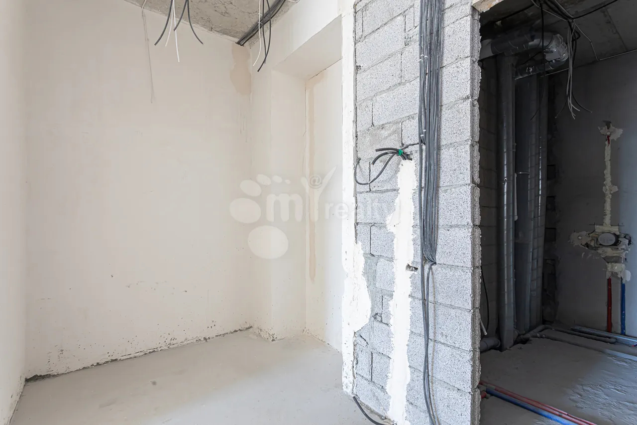 4 bedroom apartment for sale خیابان آخبیور سِروب, عربگیر ایروان, 157233