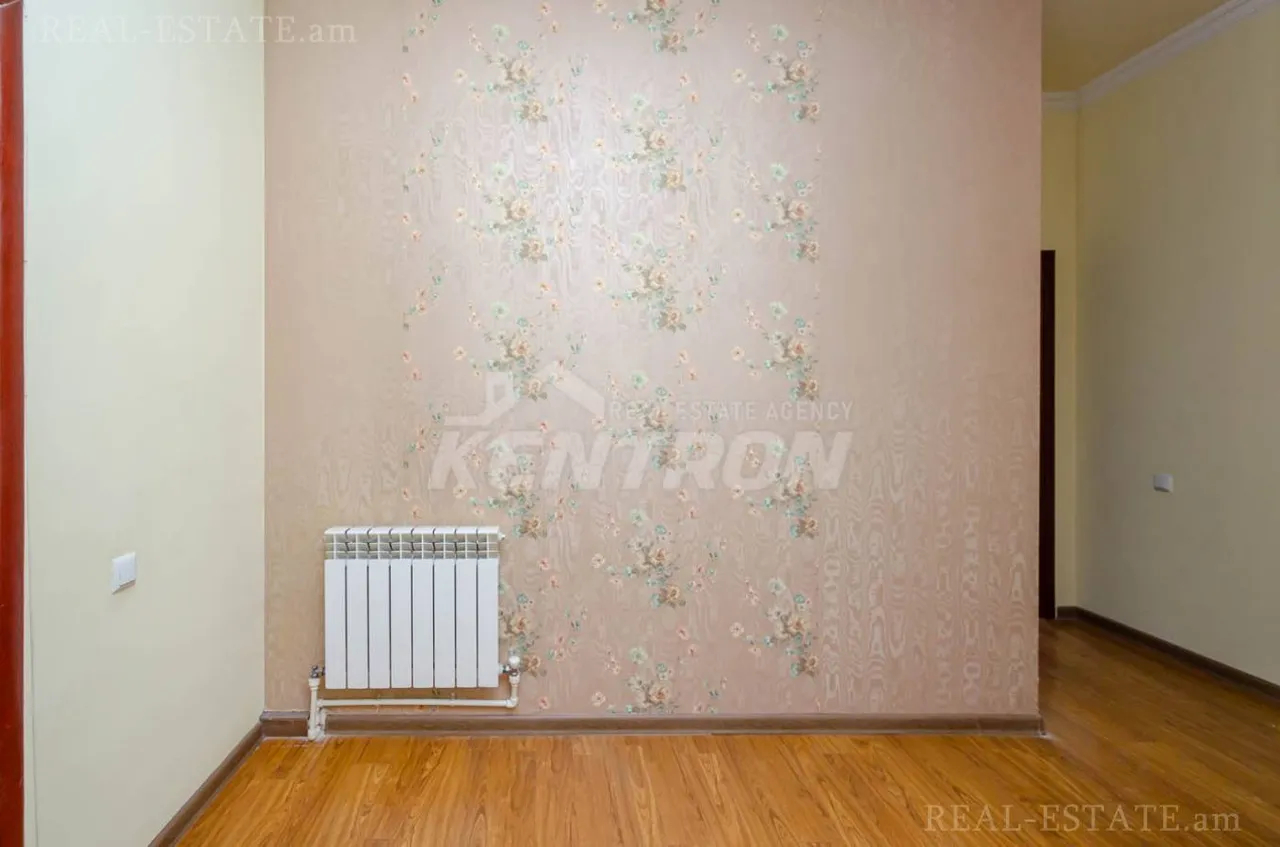 3 bedroom apartment for sale Argishti St, Center Yerevan, 157865
