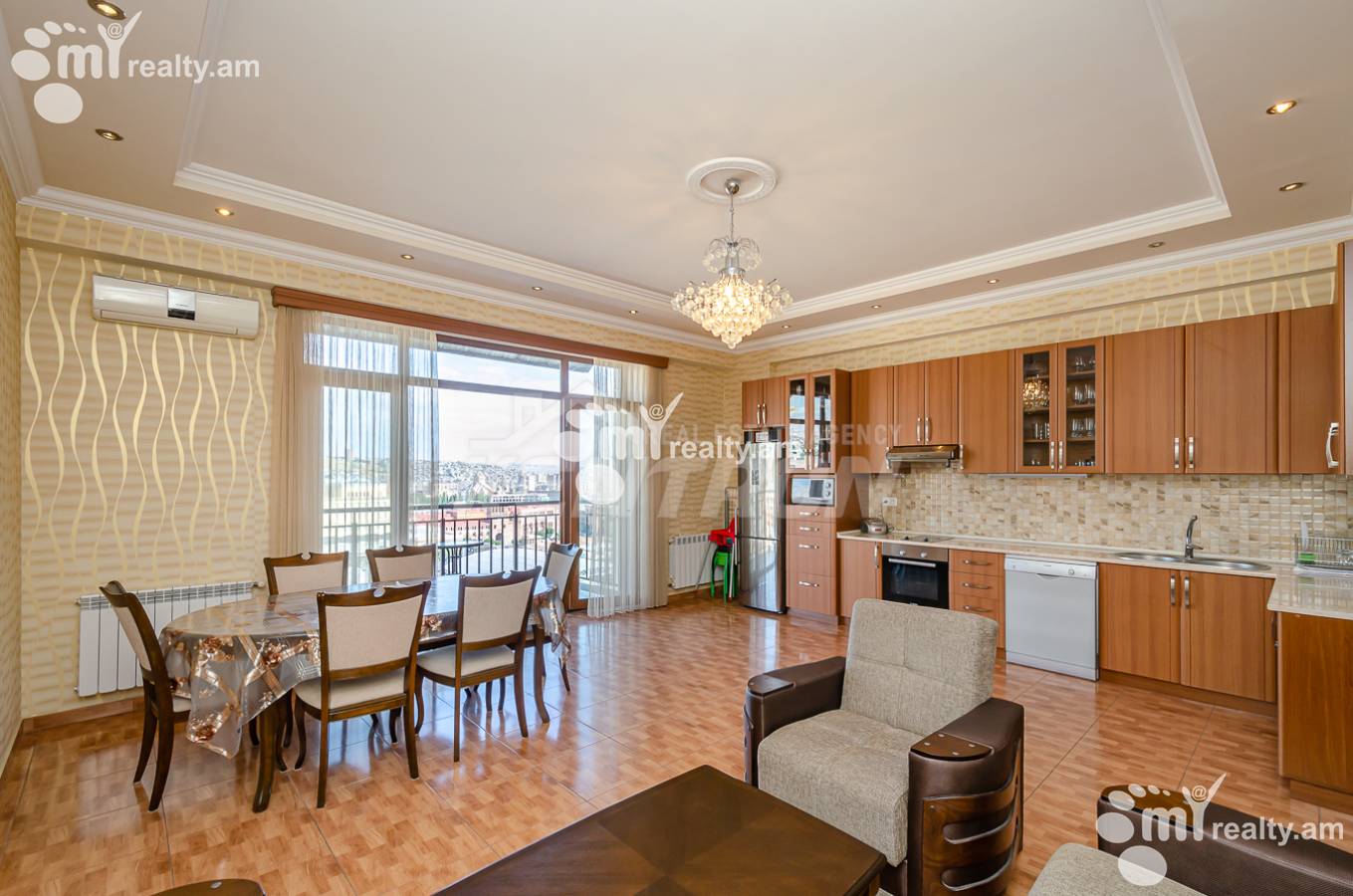 Купить 2 комнатную квартиру Арам ул, Центр Ереван, 152025