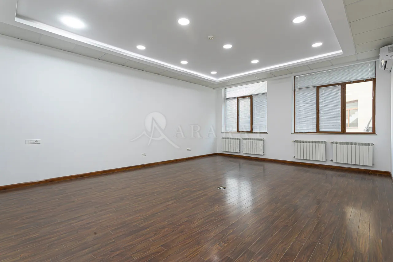 Կոմերցիոն տարածք վարձով Ազատության պող, Արաբկիր Երևան, 157758