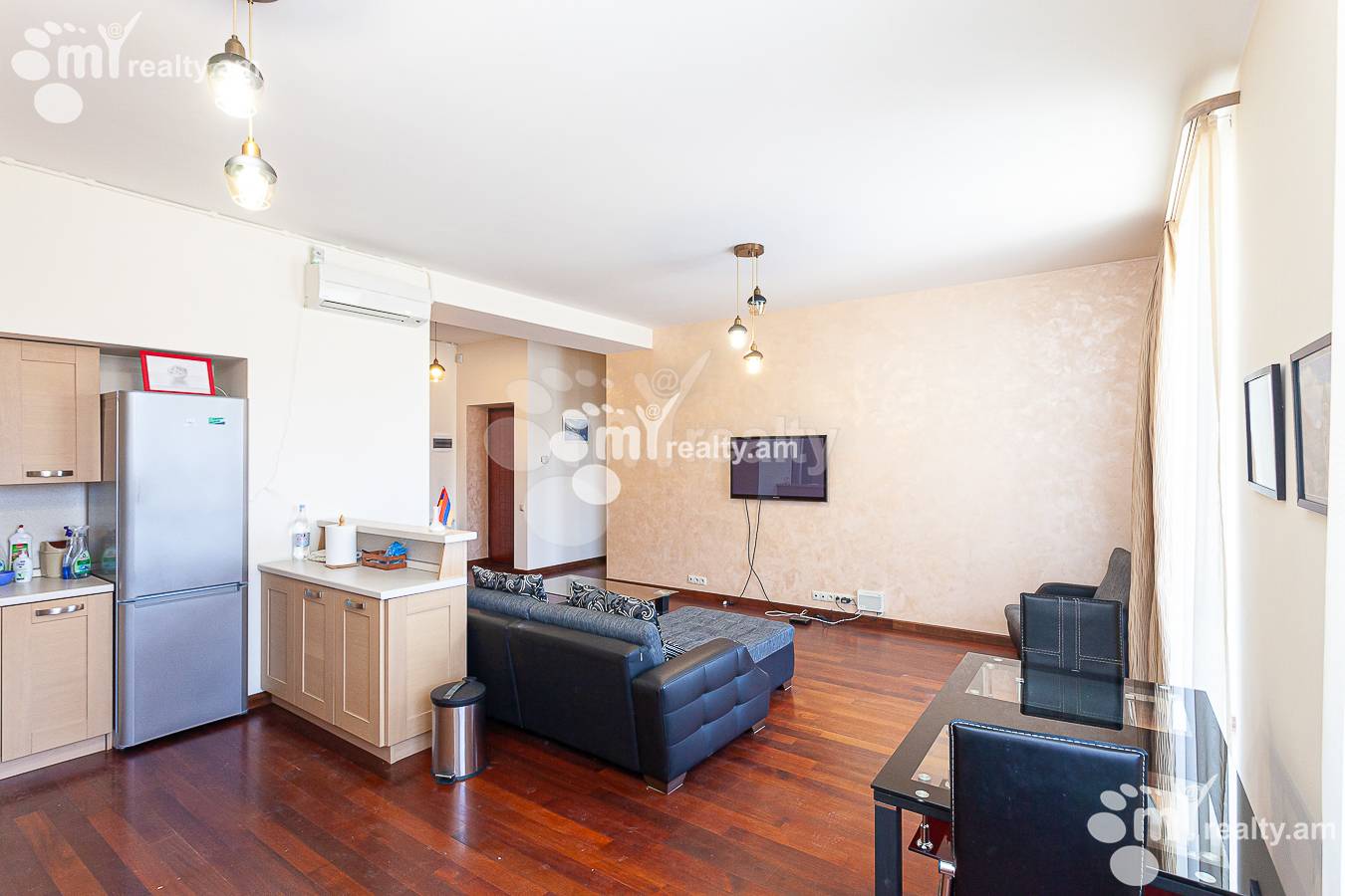 3 bedroom apartment for rent Tamanyan St, Center Yerevan, 157139