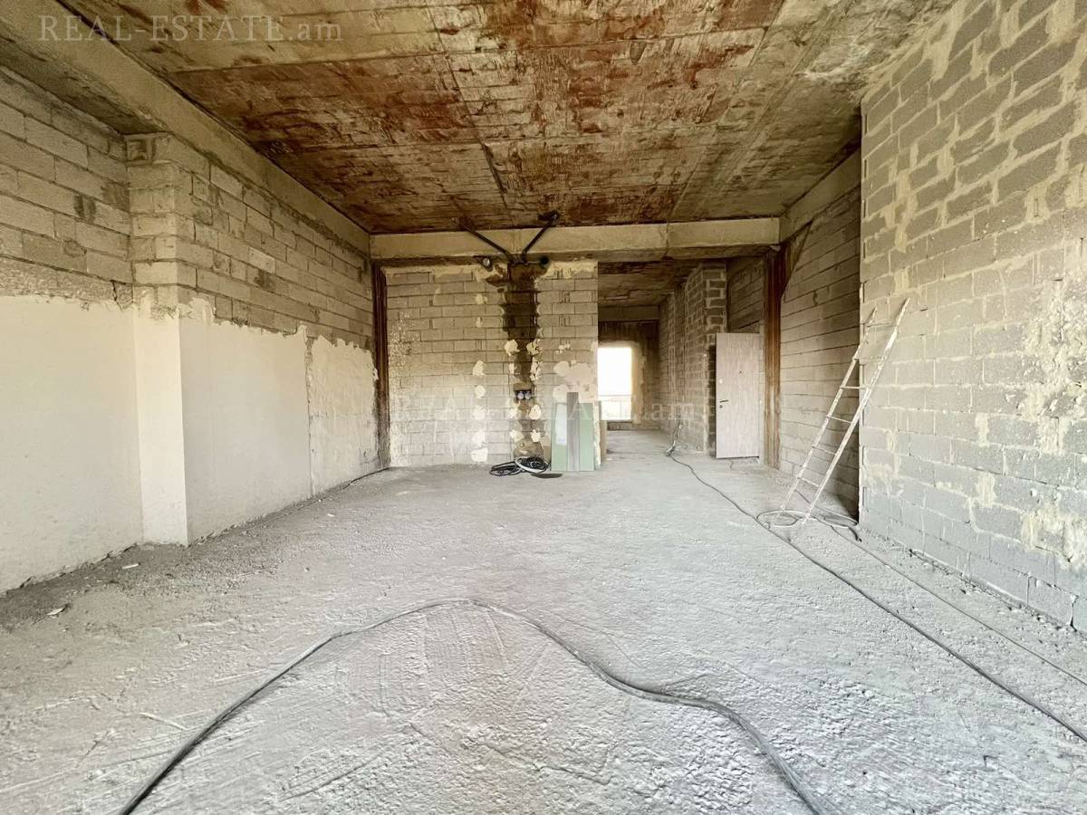 3 bedroom apartment for sale خیابان پارونیان, مرکز شهر ایروان, 139699