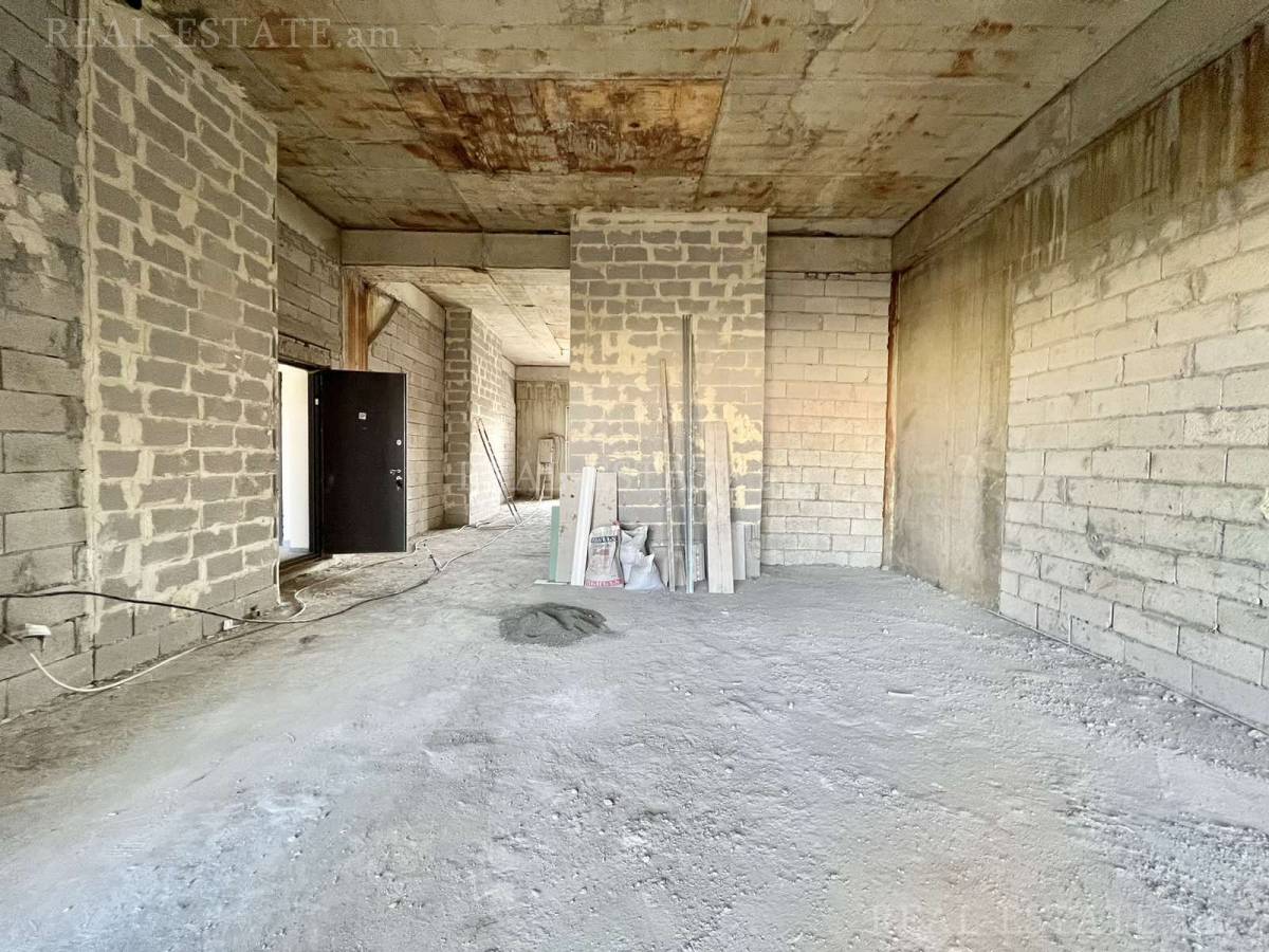 3 bedroom apartment for sale خیابان پارونیان, مرکز شهر ایروان, 139699