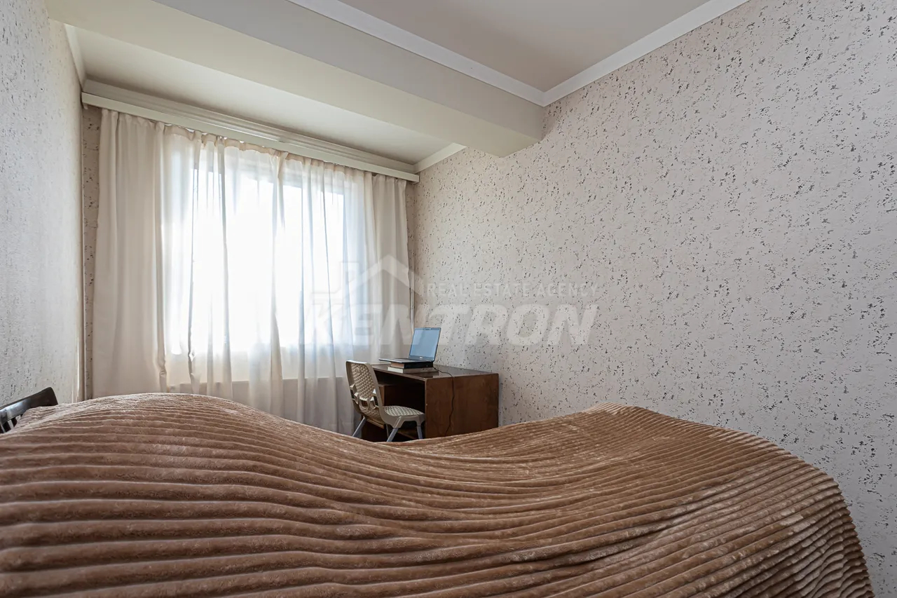 3 bedroom apartment for sale Yerznkyan St, Arabkir Yerevan, 158124