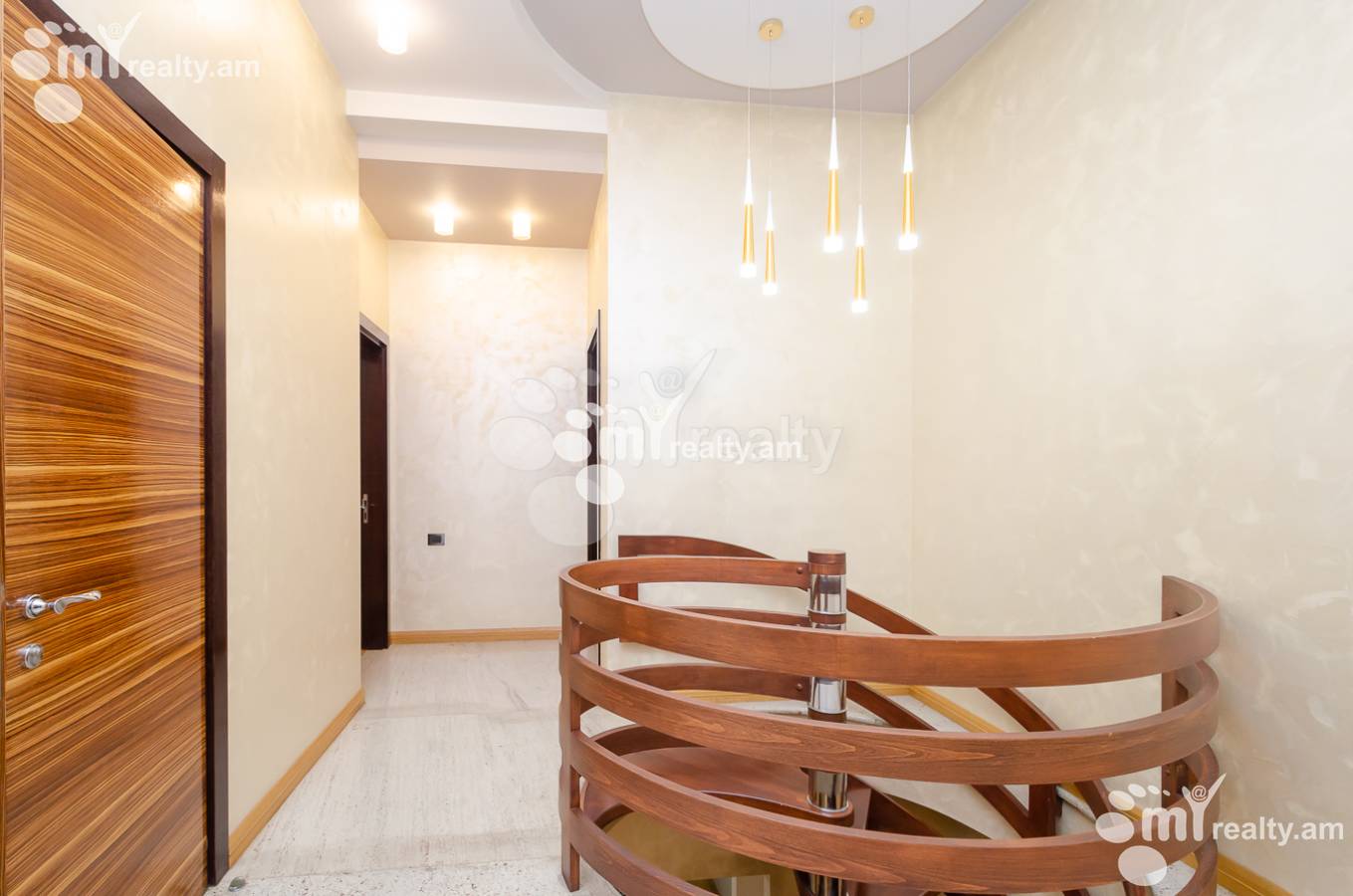 4 bedroom apartment for rent خیابان تِریان, مرکز شهر ایروان, 151280