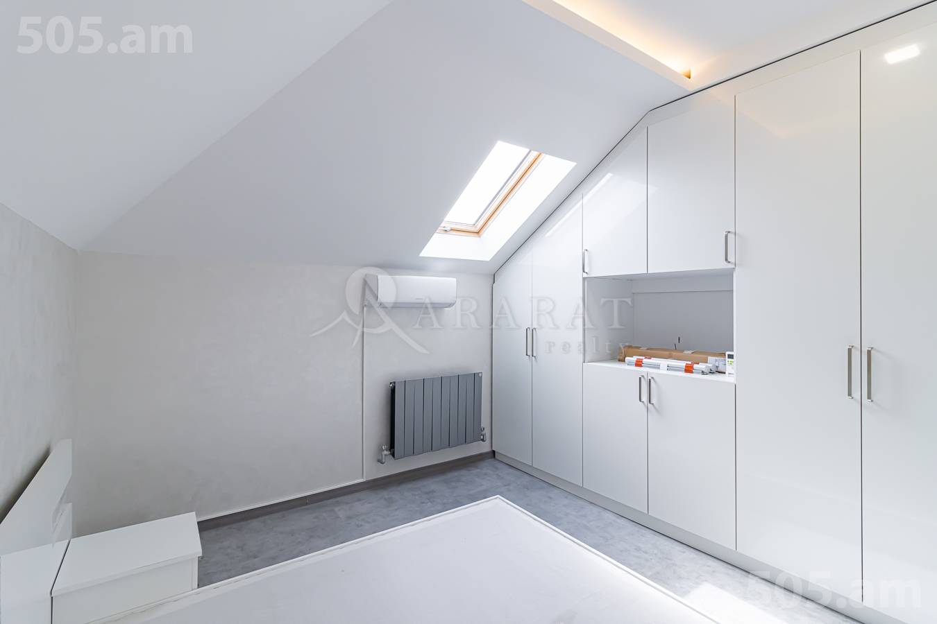 Купить 3 комнатную квартиру Саят-Нова пр, Центр Ереван, 152891