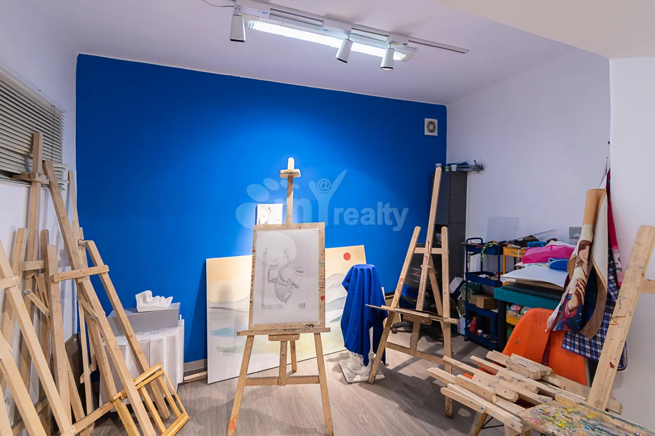 Commercial property for sale Moskovyan St, Center Yerevan, 160102