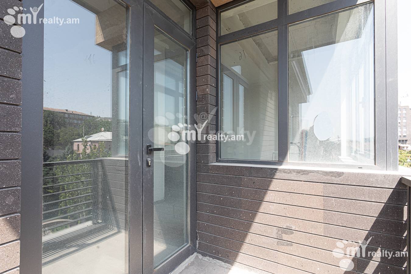 4 bedroom apartment for sale خیابان گ. هوفسِپیان, نورک ماراش ایروان, 156566