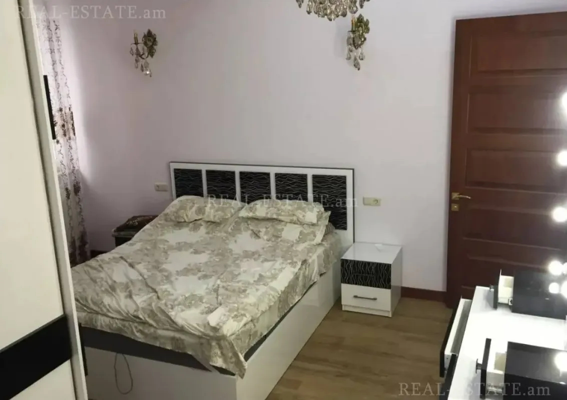 4 bedroom apartment for rent خیابان پوشکین, مرکز شهر ایروان, 160266
