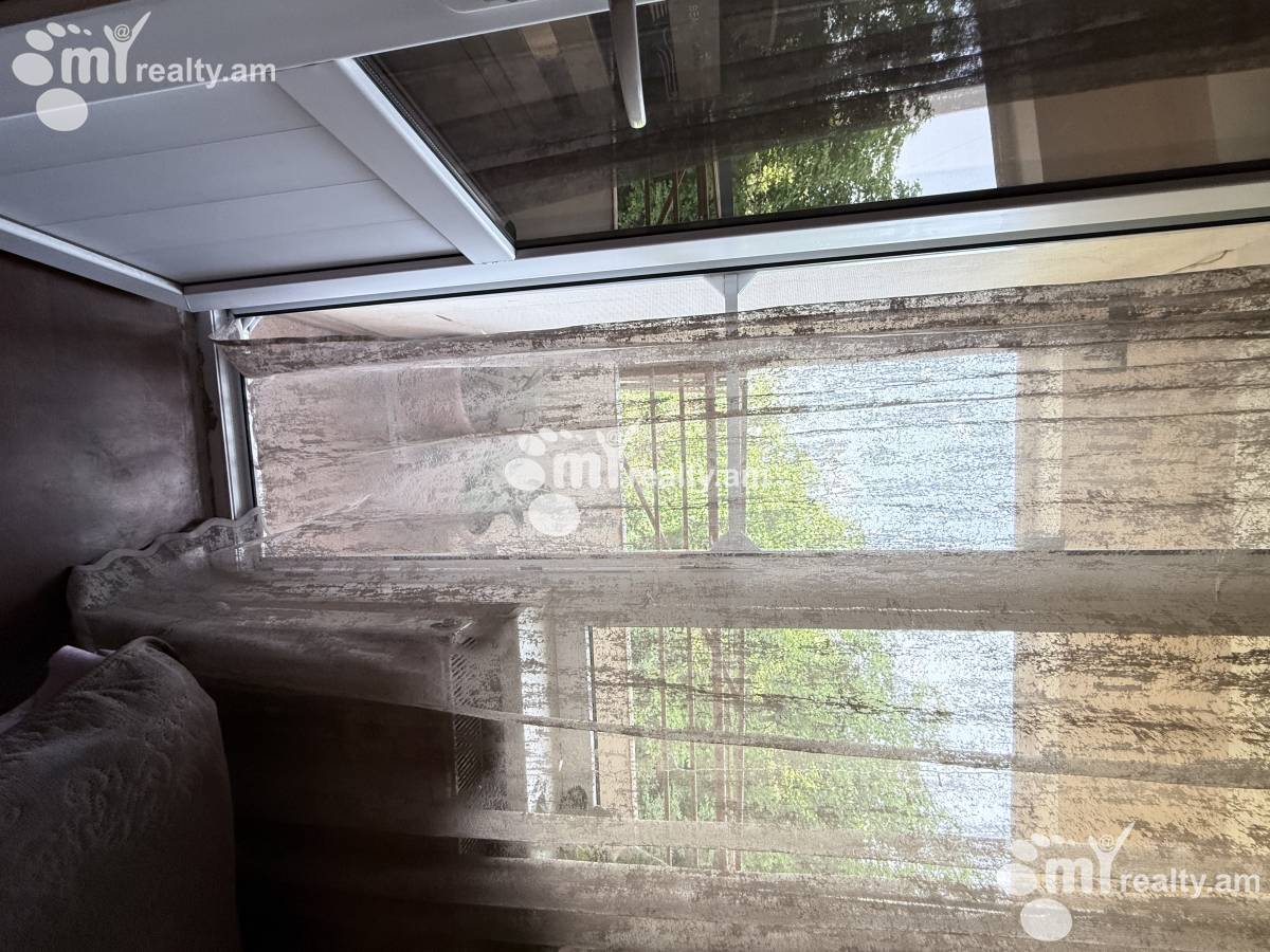 3 սենյականոց բնակարան  Չարենցի թաղ, Ավան Երևան, 155967