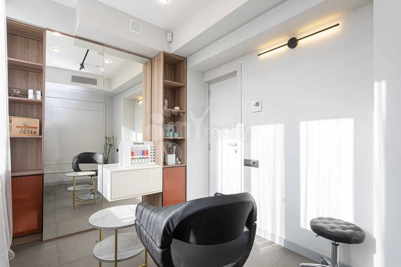 Commercial property for rent Leo St, Center Yerevan, 157702