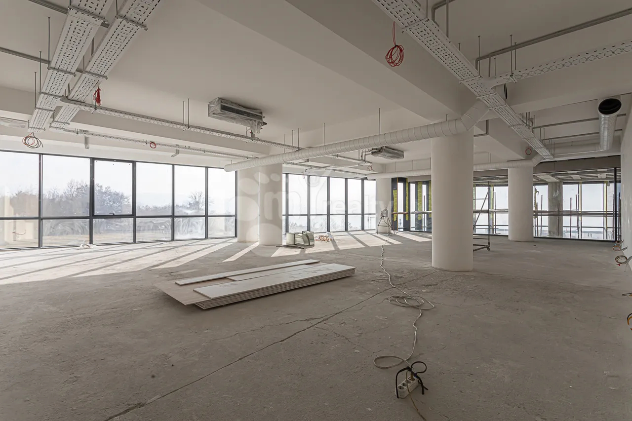Commercial property for rent Azatutyan Ave, Arabkir Yerevan, 158322