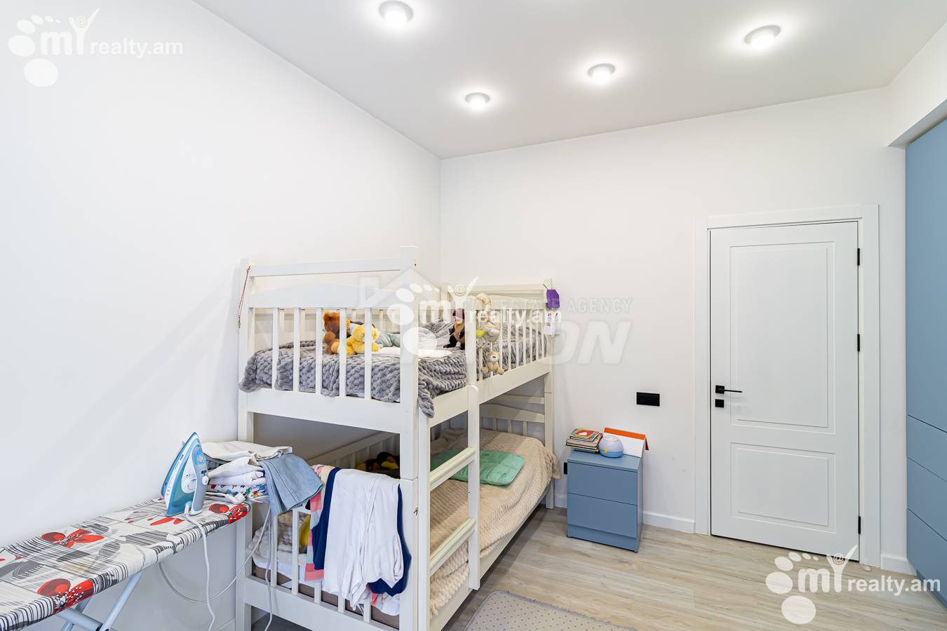 4 bedroom apartment for sale Aghbyur Serob St, Arabkir Yerevan, 154763