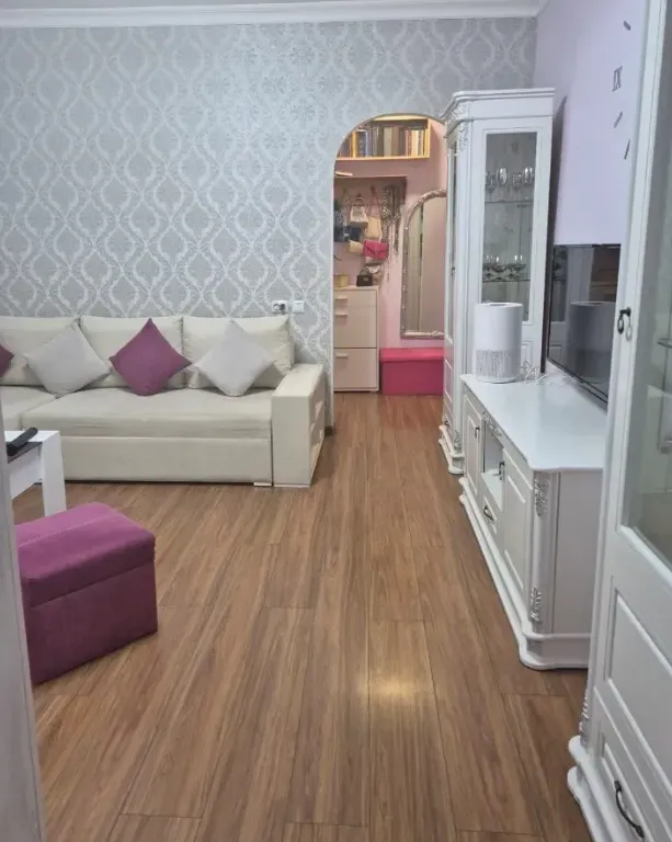 1 bedroom apartment for sale خیابان گ. لوساوُریچ, مرکز شهر ایروان, 160218