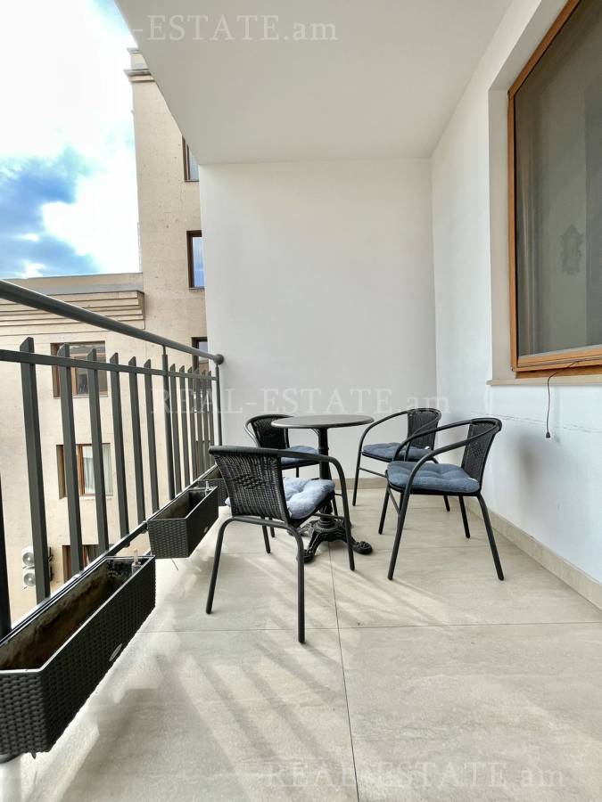 4 bedroom apartment for sale خیابان آرام, مرکز شهر ایروان, 112955