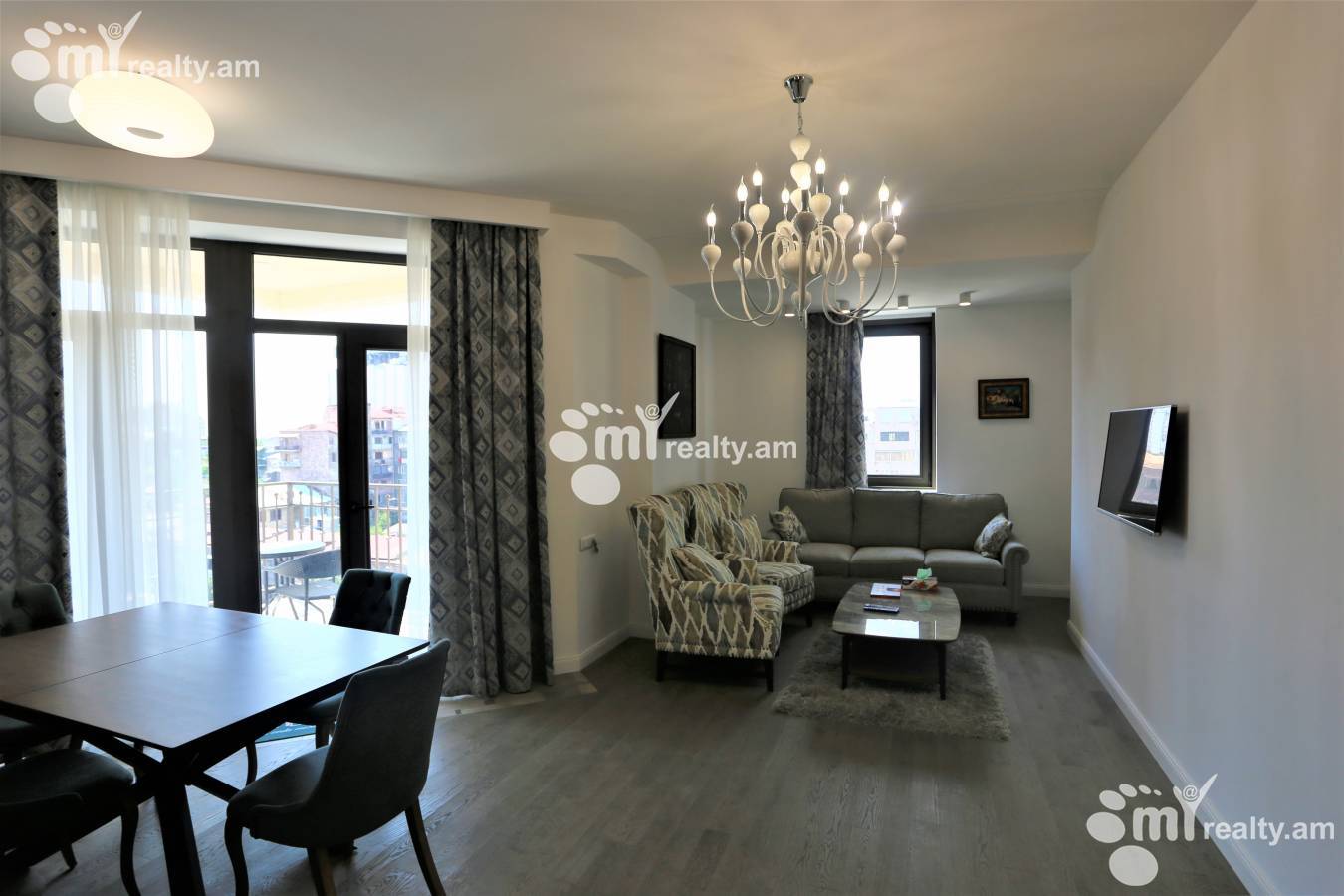 Купить 2 комнатную квартиру Бузанд ул, Центр Ереван, 142418