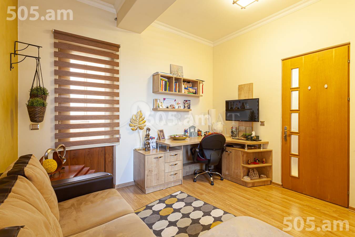 4 bedroom apartment for sale Antarayin St, Center Yerevan, 156024