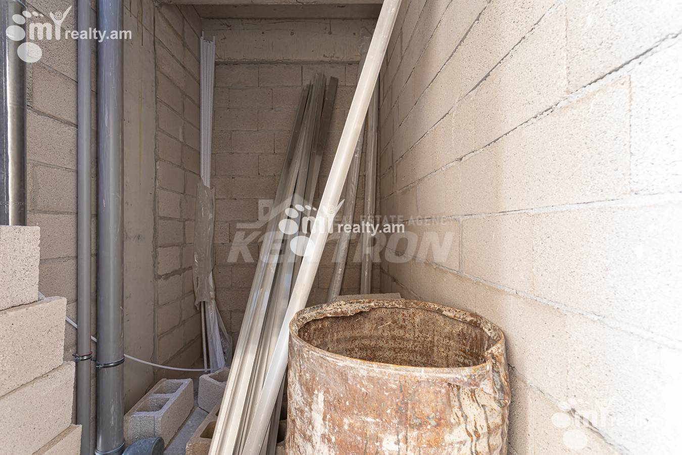 Купить 4 комнатную квартиру Севкареци Сако ул, Арабкир Ереван, 157062