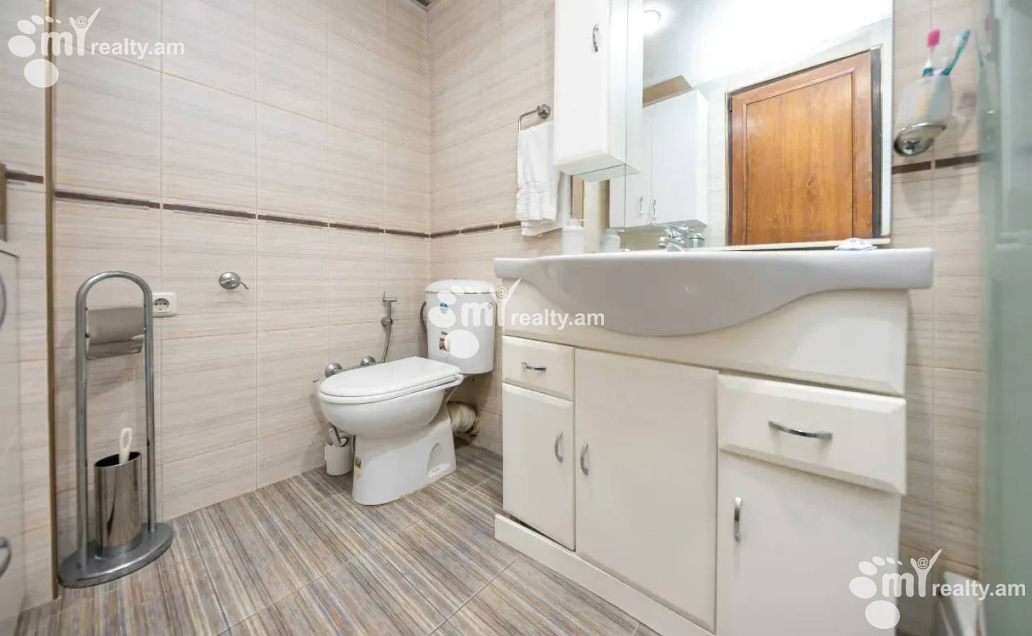 3 bedroom apartment for sale خیابان هر. کوچار, عربگیر ایروان, 159704