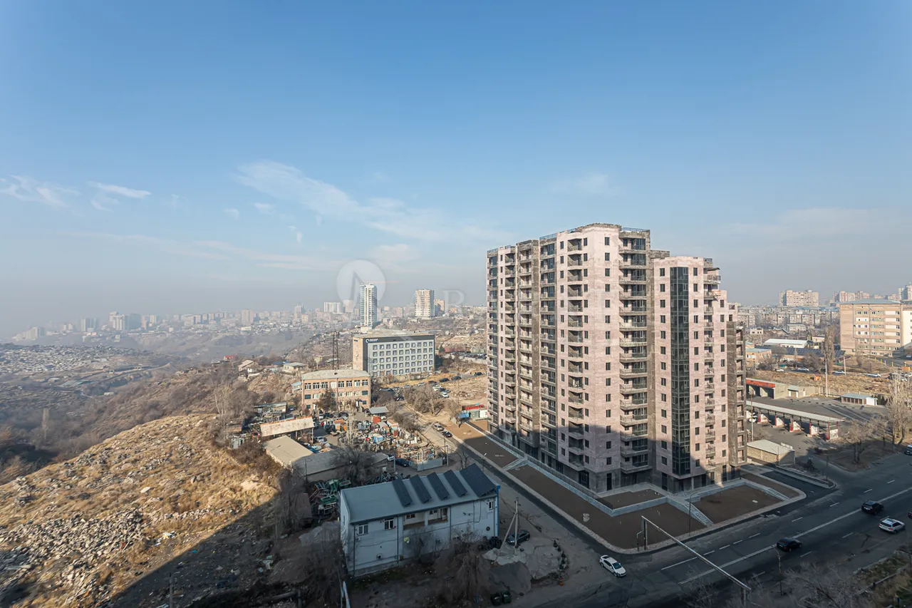 4 bedroom apartment for sale Gyurjyan St, Nor-Nork Yerevan, 158498