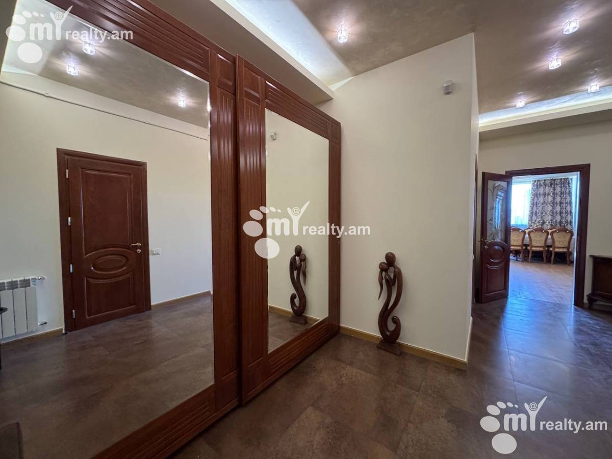 4 bedroom apartment for rent Keri St, Arabkir Yerevan, 156108