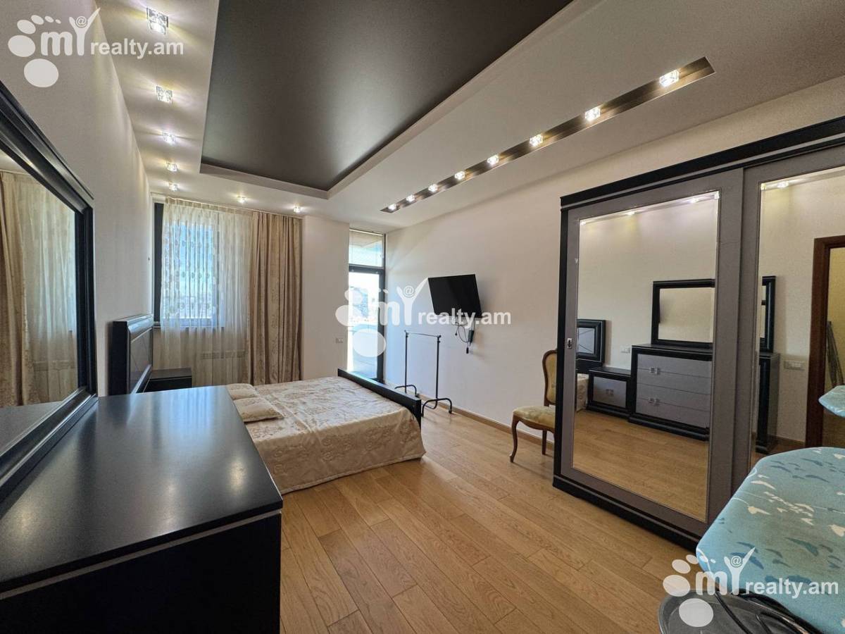 4 bedroom apartment for rent Keri St, Arabkir Yerevan, 156108